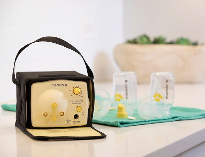 Get an intro to your breast pump with this informative blog post. 