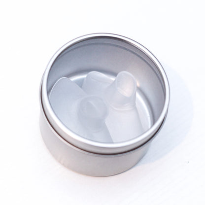 Make using the BeauGen Breast Pump Cushions even easier when you order this convenient storage tin. Pop your Clearly Comfy Cushions into the container and store them in the fridge between uses. One tin fits two breast pump cushions.